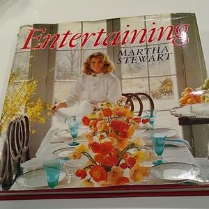 Martha Stewart Entertaining Cook Book